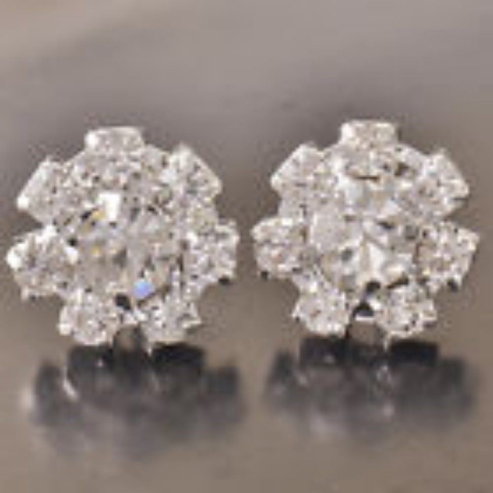 😍PRICE SLASHED😍 White GF Crystal Flower Studs